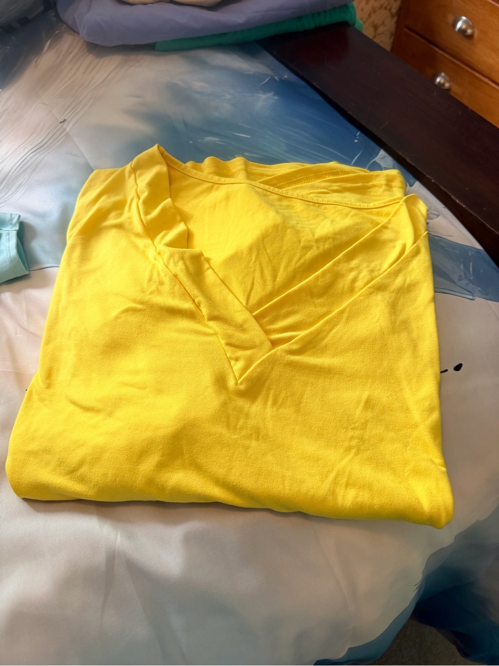Amazon Women's Yellow V-Neck Top